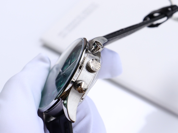 アイ・ダブリュー・シー細部ディテール